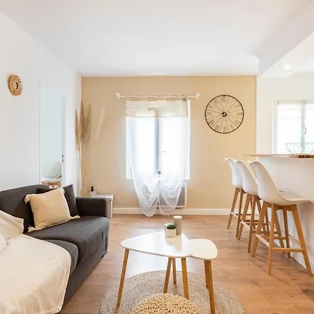 Le Cosy Des Remparts! * Aigues-Mortes